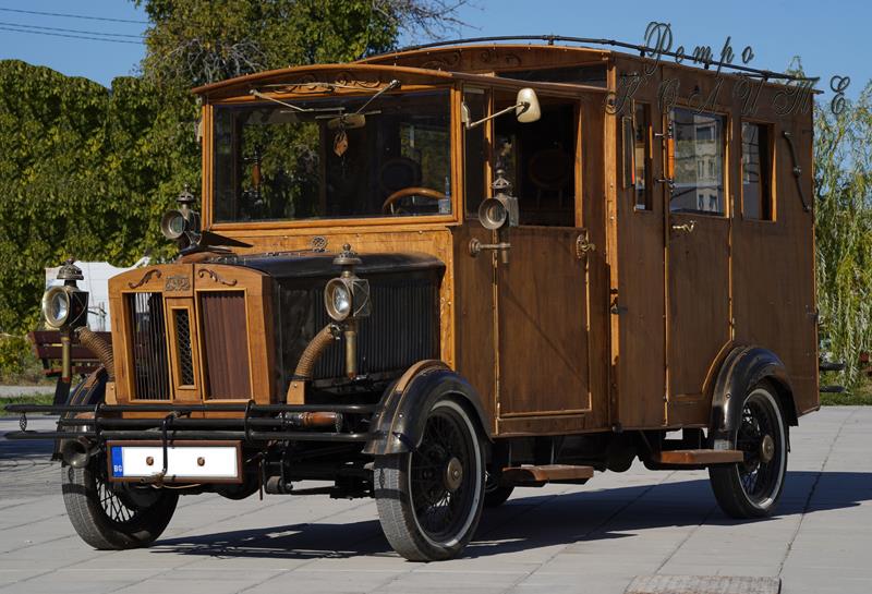 Stanley Steamer 1910